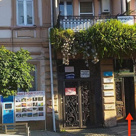 Апартамент На Абашидзе Batumi Exterior photo